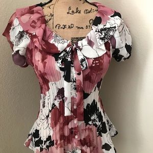 Sunny Leigh Fitted Puff Sleeve Button-down Blouse